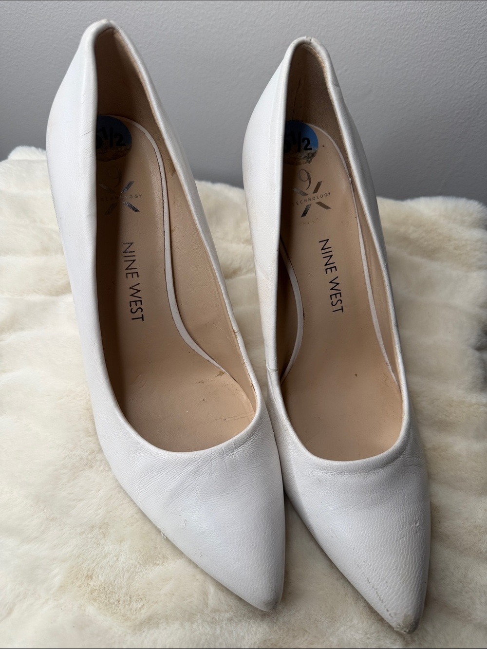 Nine West White Pointed-Toe Leather Pumps - Classic Stiletto